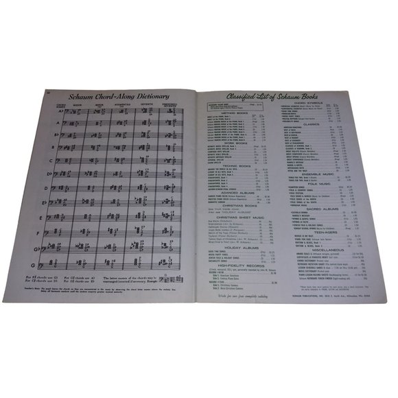VTG Schaum Christmas at the Keyboard Piano or Organ Sheet Music Book 1962 - Picture 10 of 10